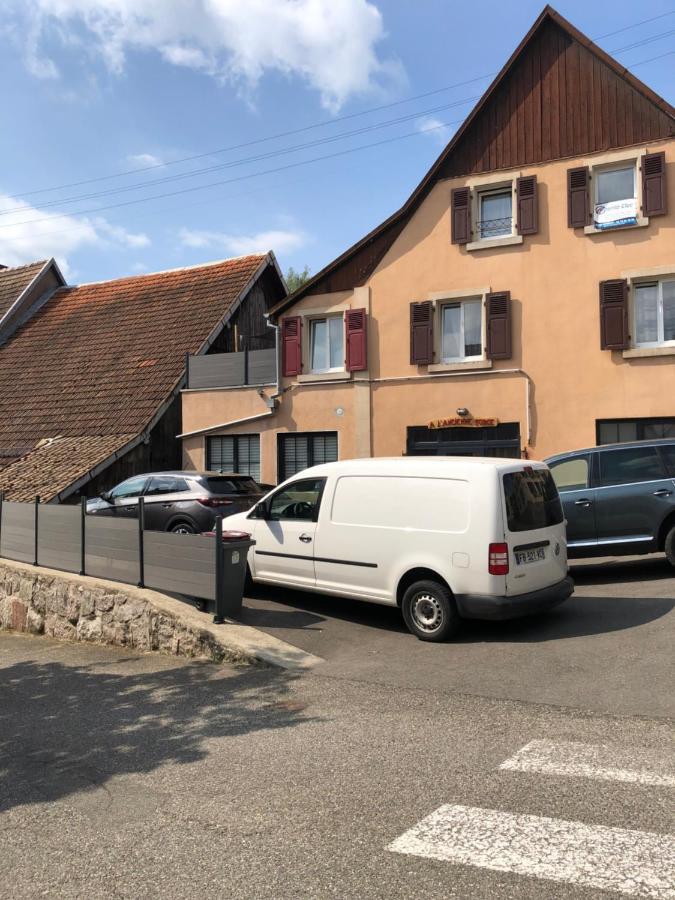 L Atypik A L Ancienne Forge Apartment Muhlbach-sur-Munster Bagian luar foto